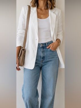 Chadwick’s Oversized White Single-Button Linen Blend Blazer Jacket